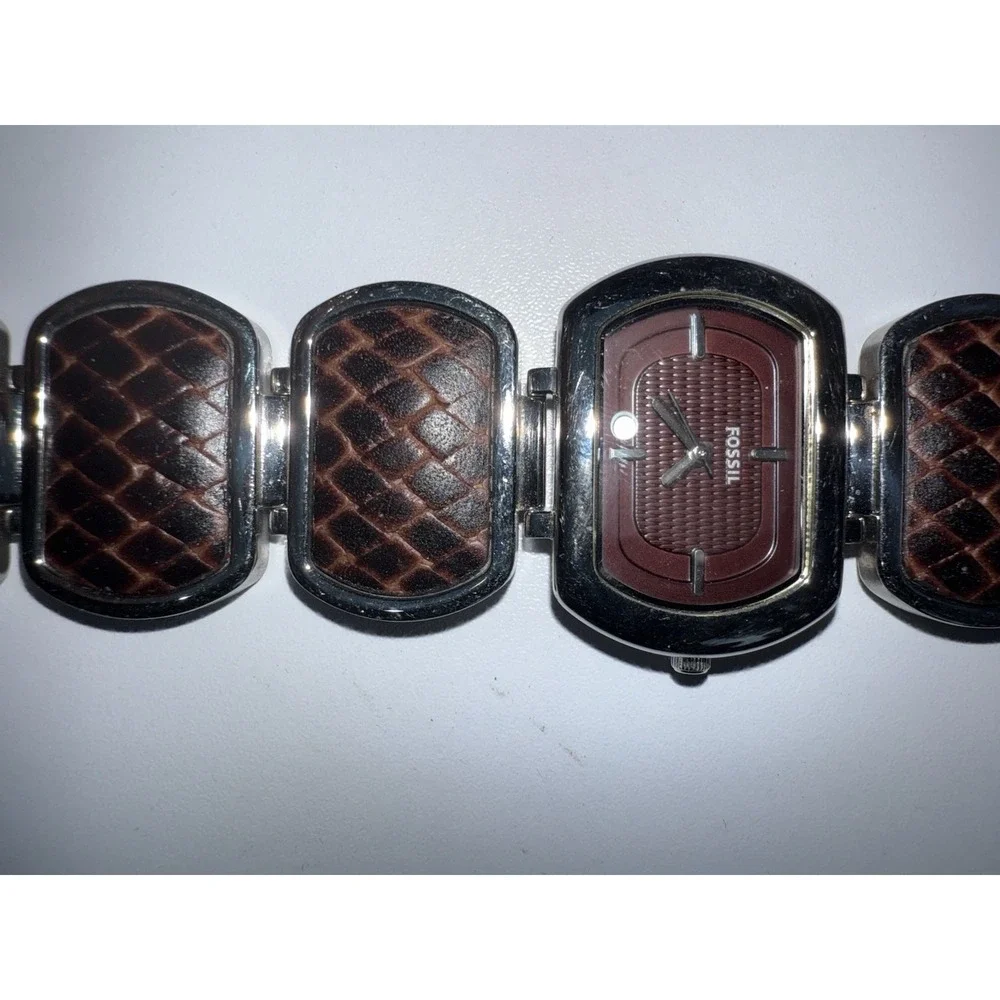 VTG Fossil ES-2296 Women's Quartz Watch Adjustable Stainless Steel Band Snake‎
